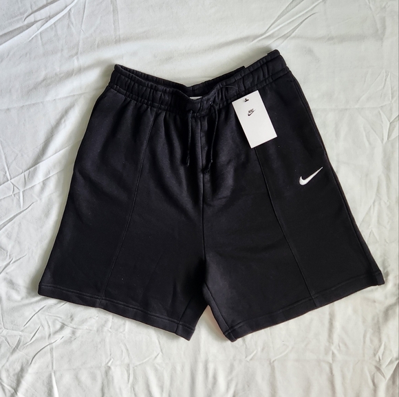 NWT Nike Sweat Shorts - Picture 2 of 6
